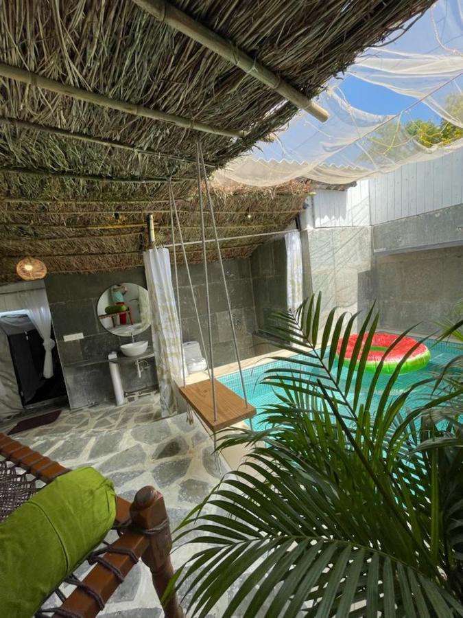 Glass House With Pvt Pool By Miracle Resort & Villa โลนาวาลา ภายนอก รูปภาพ